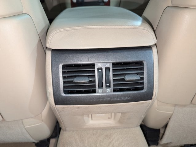 2011 Lexus LS 460 Image 28 of 68