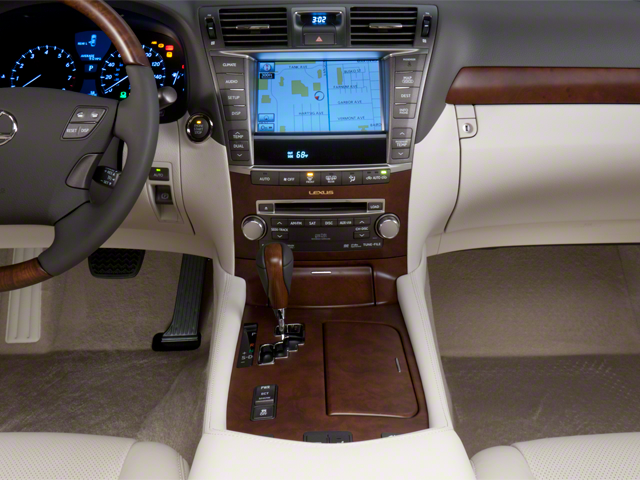 2011 Lexus LS 460 Image 51 of 68