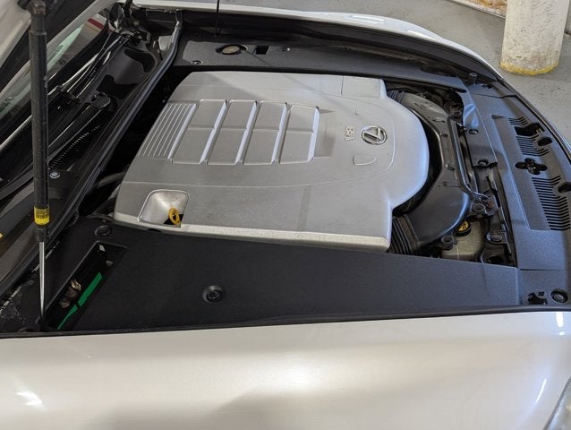 2011 Lexus LS 460 Image 10 of 68