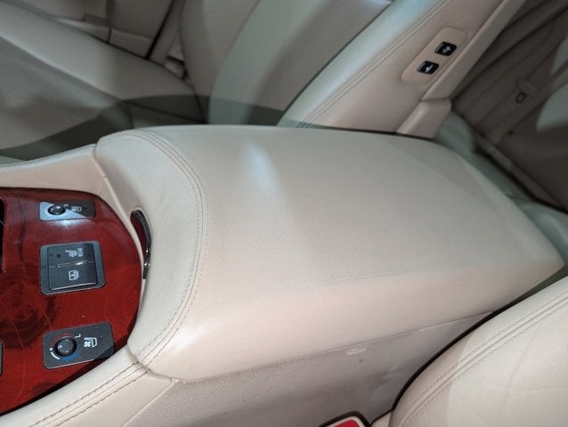 2011 Lexus LS 460 Image 36 of 68