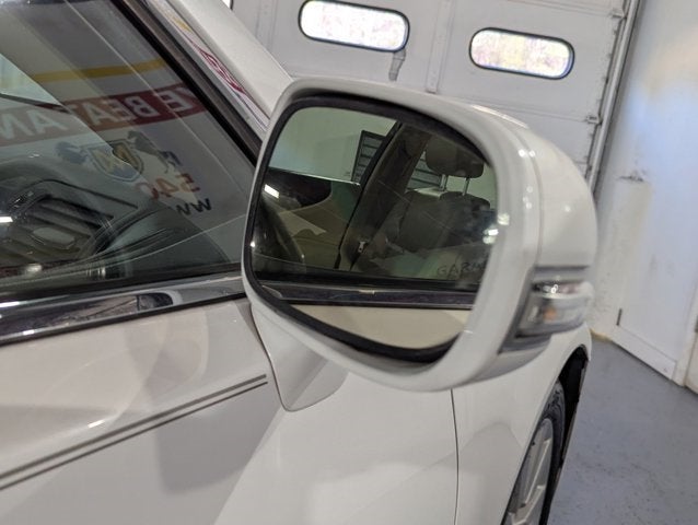 2011 Lexus LS 460 Image 26 of 68