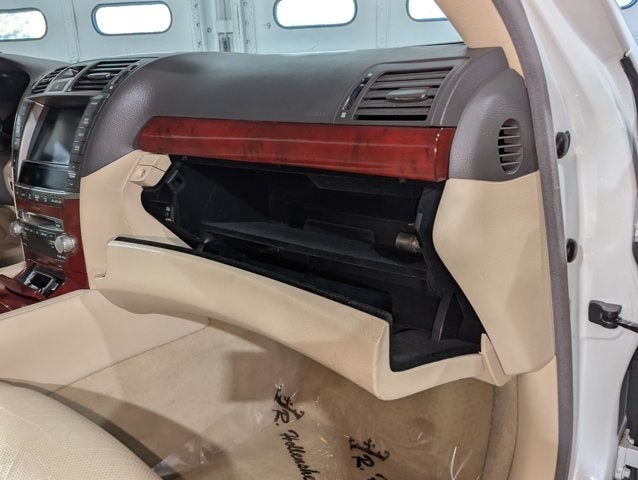 2011 Lexus LS 460 Image 62 of 68