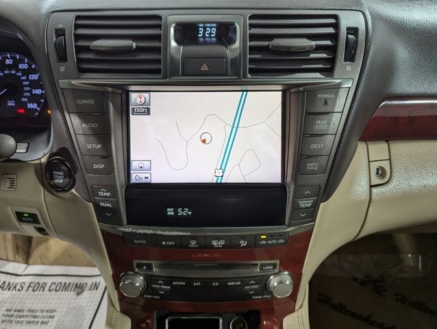 2011 Lexus LS 460 Image 20 of 68