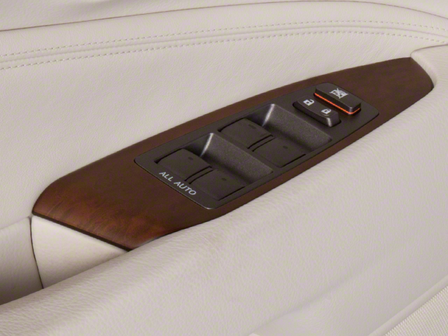 2011 Lexus LS 460 Image 31 of 68