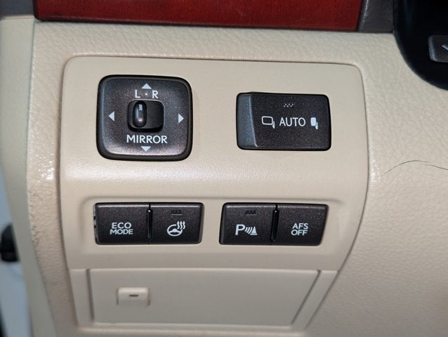 2011 Lexus LS 460 Image 52 of 68