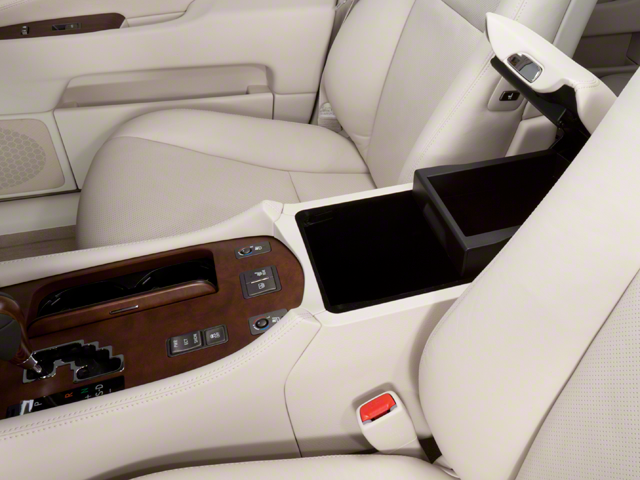 2011 Lexus LS 460 Image 64 of 68