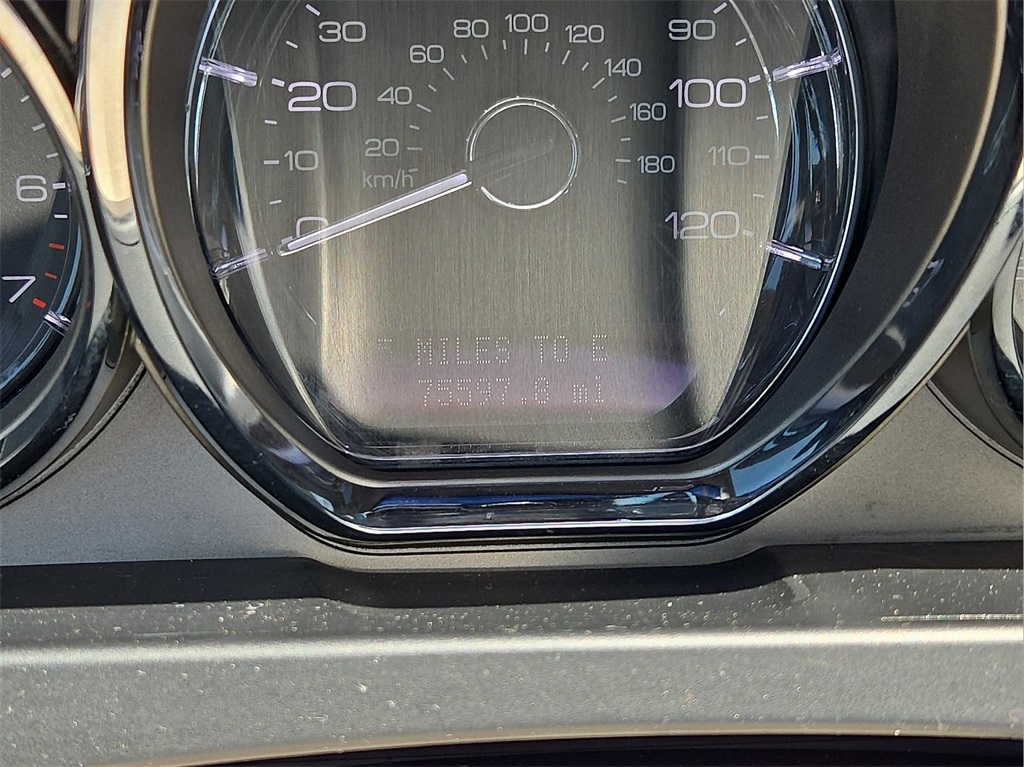 Vehicle image 13 of 30