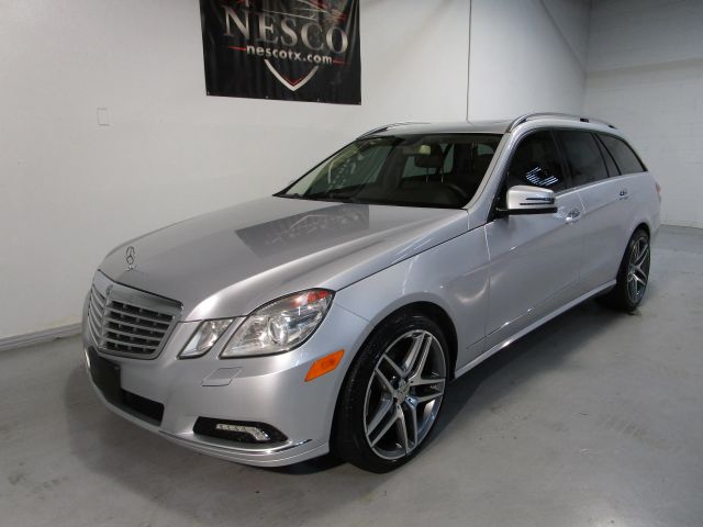2011 Mercedes-Benz E-Class 350 Sport Image 1 of 29