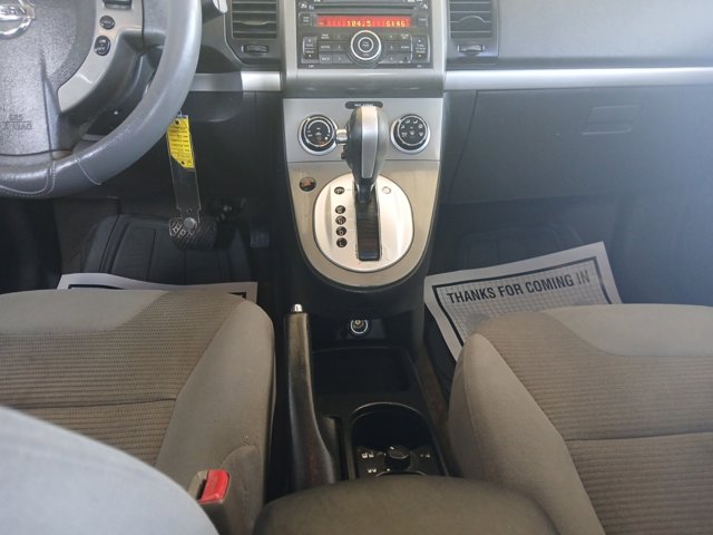 2011 Nissan Sentra 2.0 SR Image 6 of 6