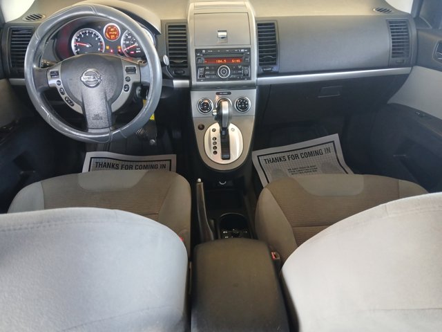 2011 Nissan Sentra 2.0 SR Image 5 of 6