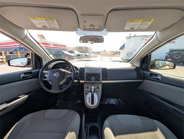 Vehicle image 17 of 24