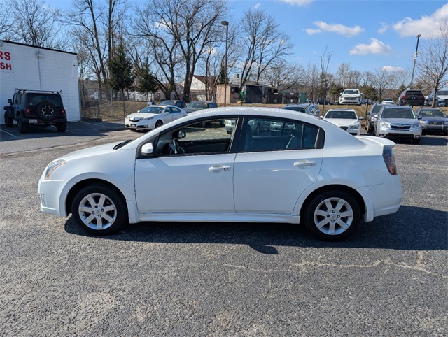 Vehicle image 9 of 24