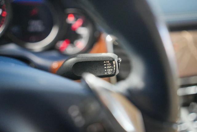 2011 Porsche Panamera 4 Image 55 of 78