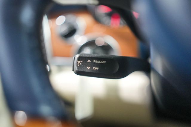 2011 Porsche Panamera 4 Image 53 of 78