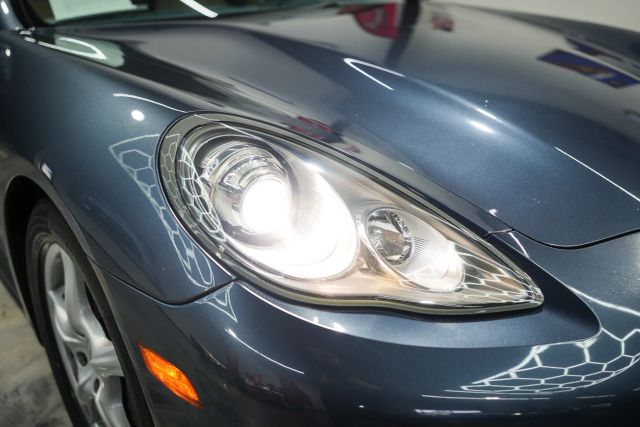 2011 Porsche Panamera 4 Image 49 of 78