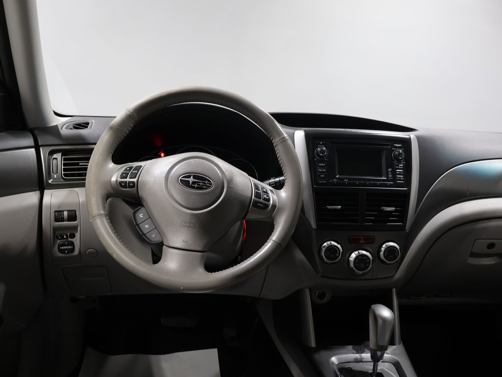 2011 Subaru Forester 2.5X Limited Image 13 of 34