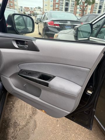 2011 Subaru Forester 2.5X Premium Image 22 of 29