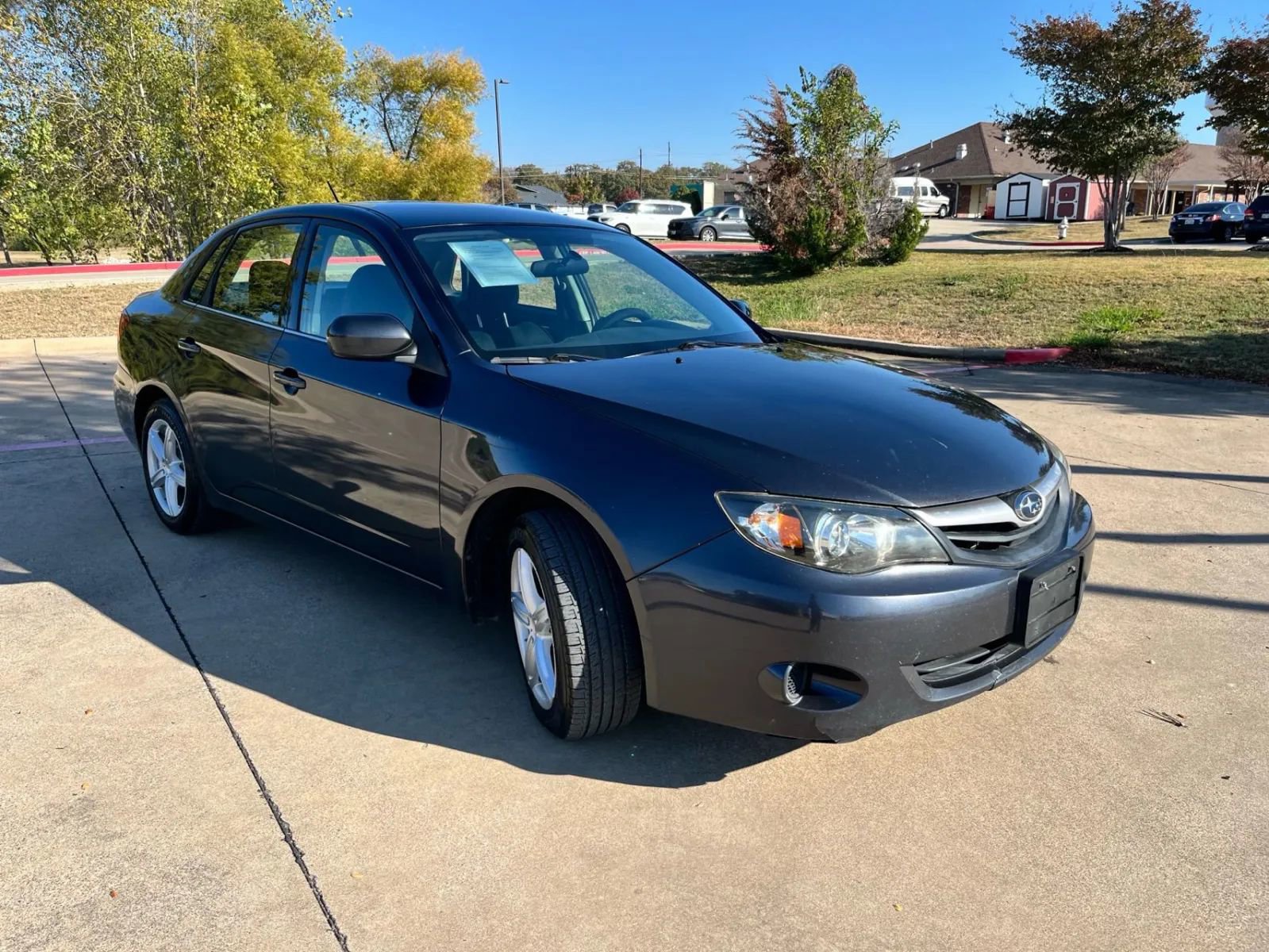 2011 Subaru Impreza 2.5i Image 3 of 32