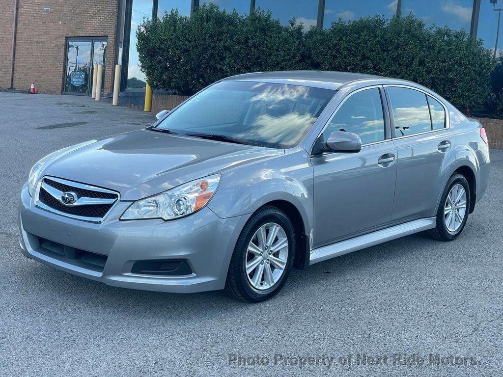 2011 Subaru Legacy 2.5i Premium Image 1 of 27