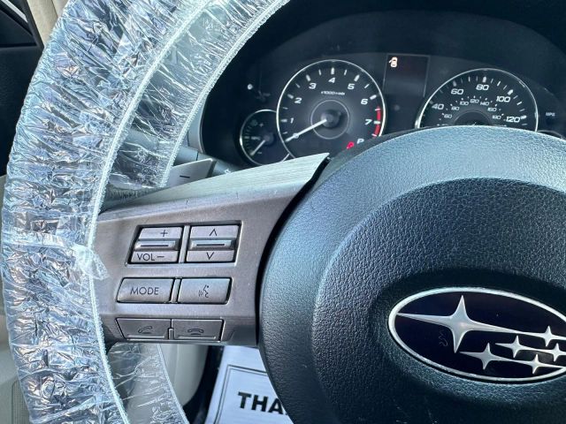 2011 Subaru Outback 2.5i Limited Image 36 of 37