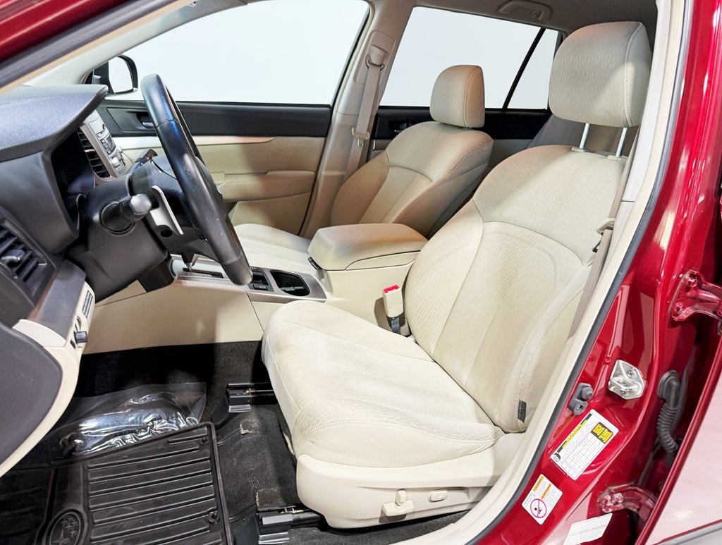2011 Subaru Outback 2.5i Premium Image 11 of 37