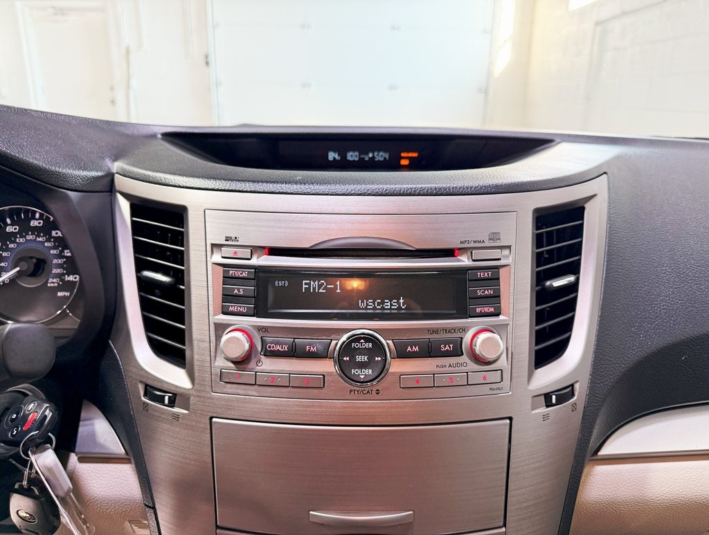 2011 Subaru Outback 2.5i Premium Image 23 of 37