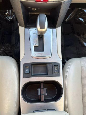2011 Subaru Outback 3.6R Limited Navigation Image 37 of 43