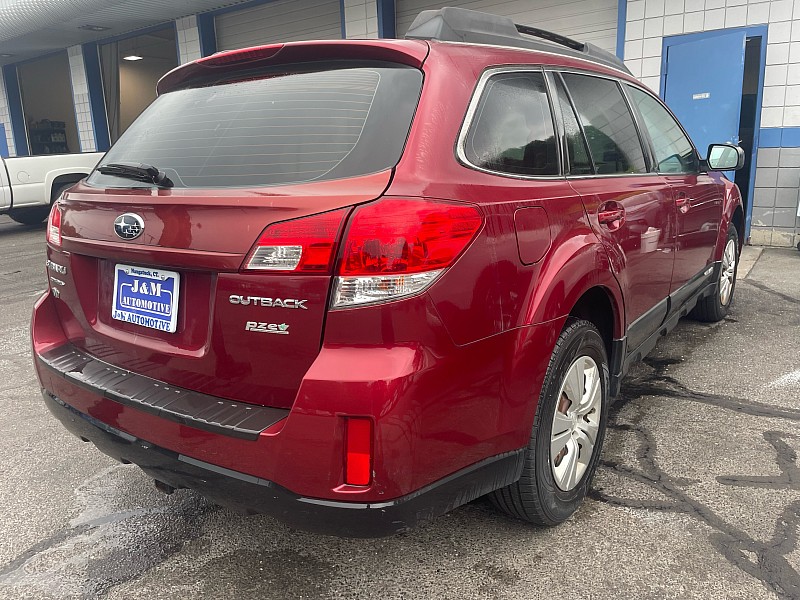 2011 Subaru Outback 2.5i Image 2 of 2