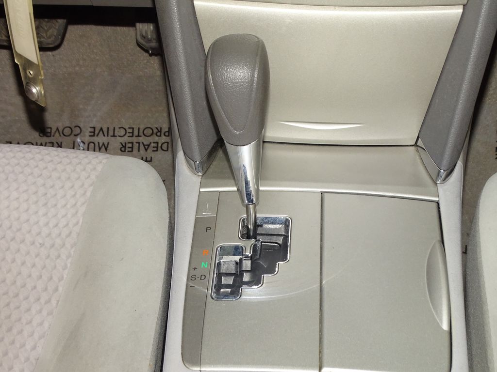 Vehicle image 24 of 30