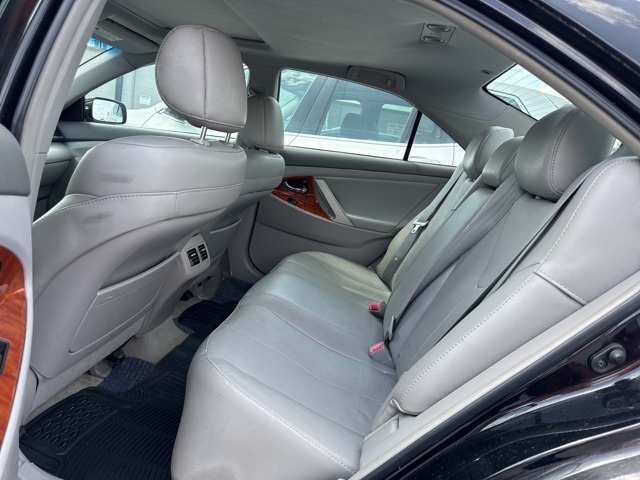 Vehicle image 2 of 5