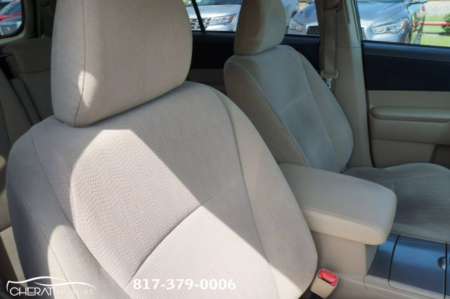 Vehicle image 17 of 26