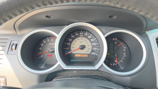 Vehicle image 22 of 30