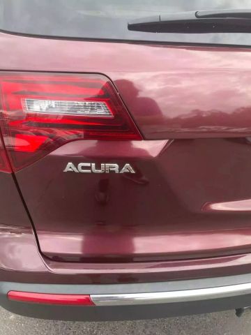 Vehicle image 17 of 20