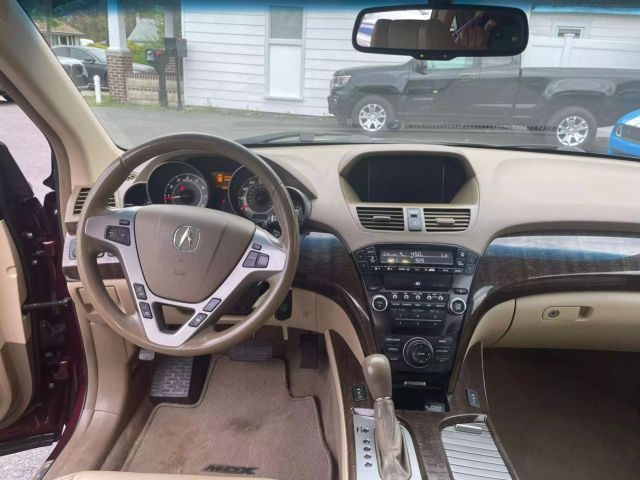 Vehicle image 13 of 20