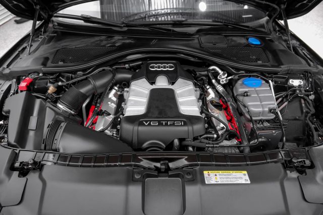 Vehicle image 17 of 64