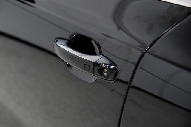 Vehicle image 56 of 64