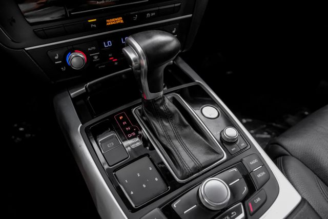 Vehicle image 44 of 64
