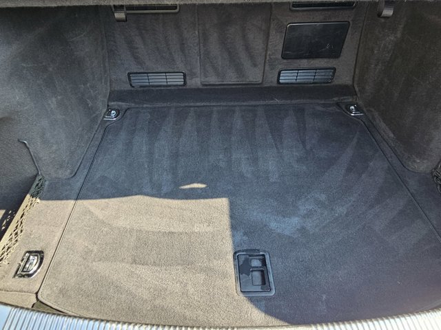 Vehicle image 6 of 18