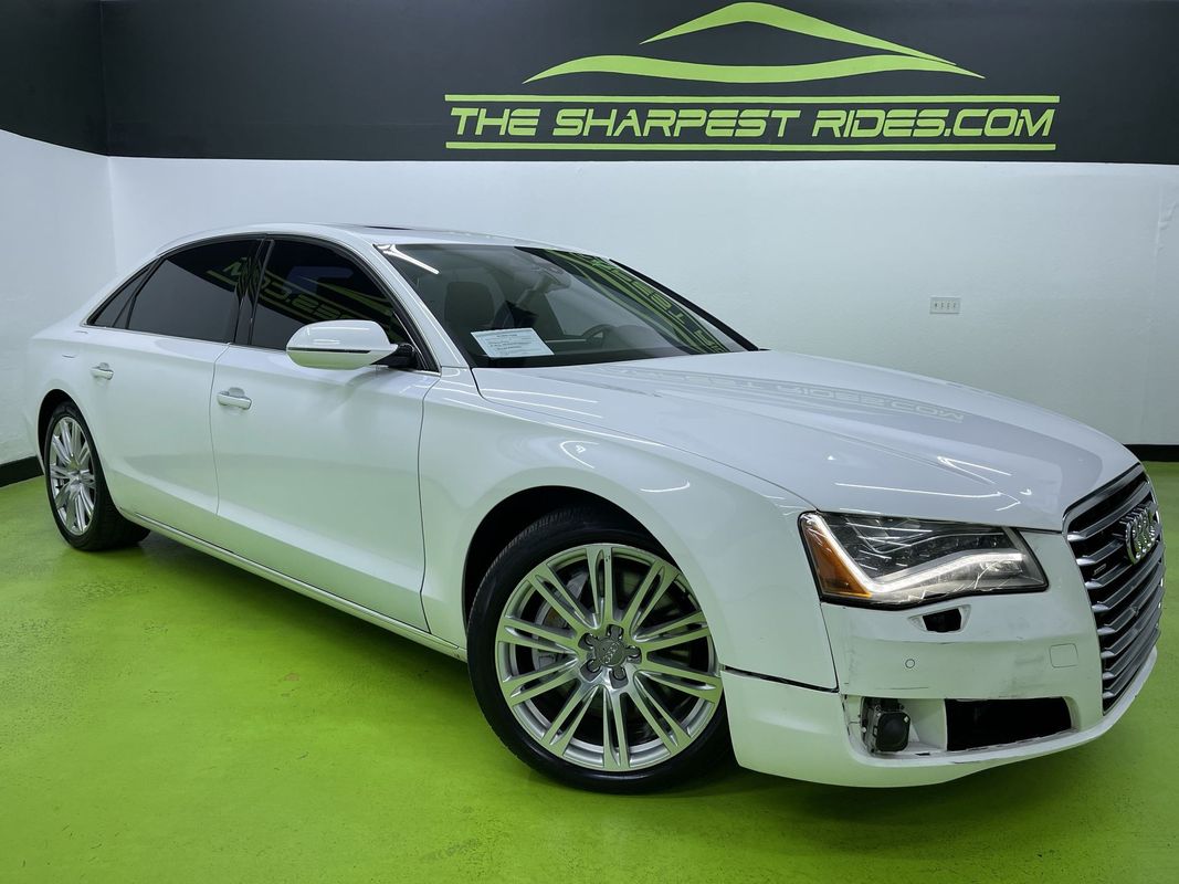 2012 Audi A8 L Base Image 2 of 31