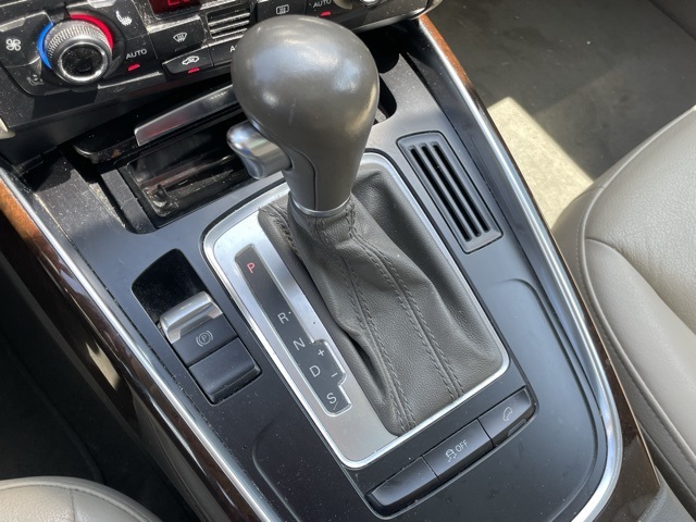 2012 Audi Q5 2.0T Premium Image 18 of 30