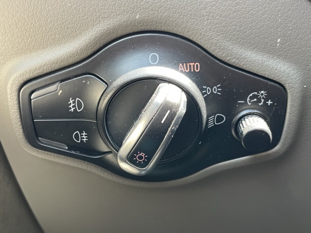 2012 Audi Q5 2.0T Premium Image 28 of 30