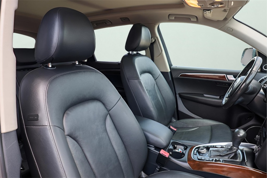 2012 Audi Q5 3.2L Prestige Image 14 of 27
