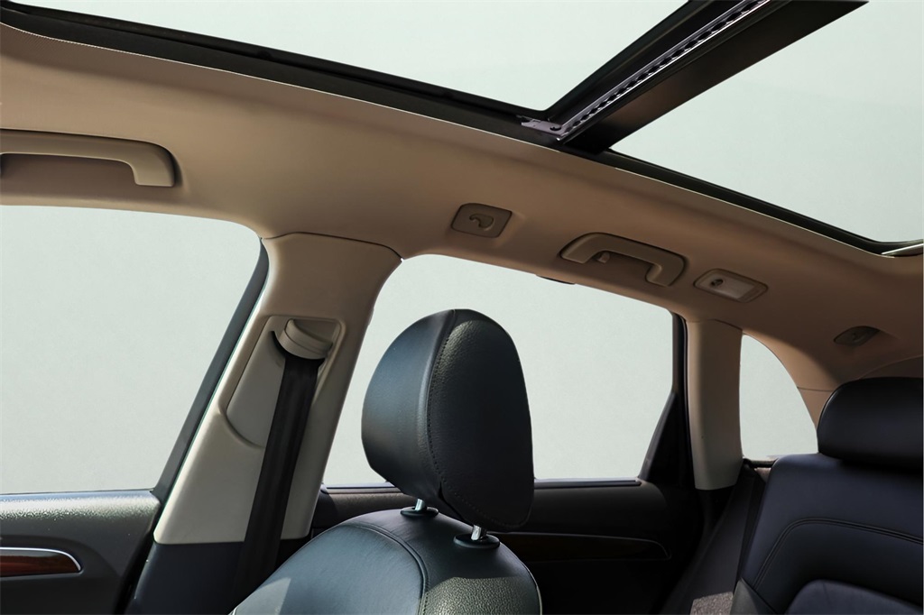 2012 Audi Q5 3.2L Prestige Image 26 of 27