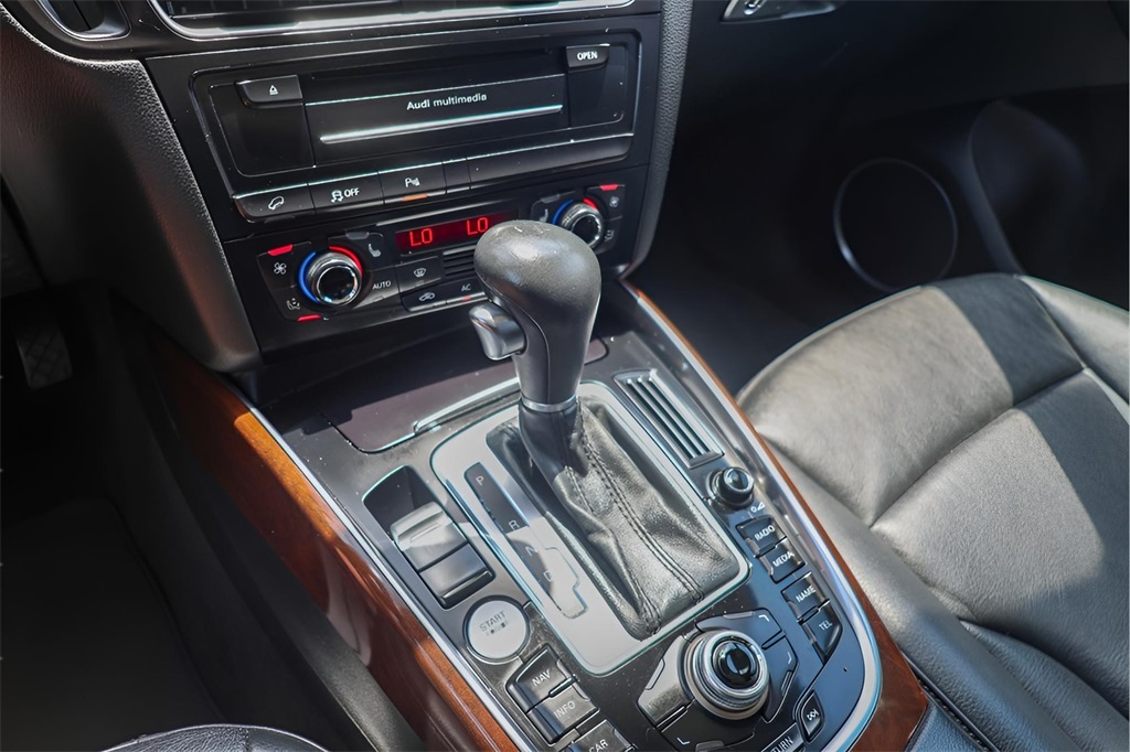 2012 Audi Q5 3.2L Prestige Image 21 of 27