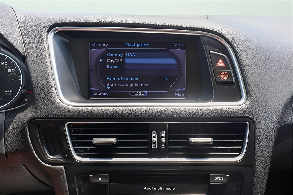 2012 Audi Q5 3.2L Prestige Image 20 of 27