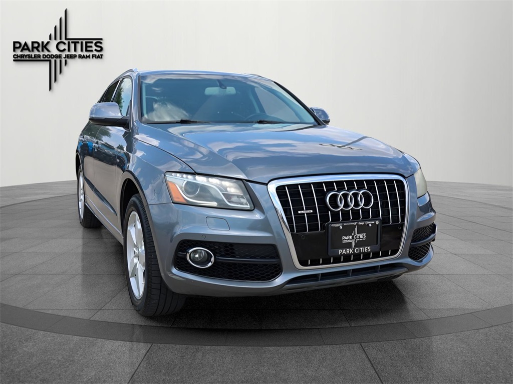 2012 Audi Q5 3.2L Prestige Image 2 of 27