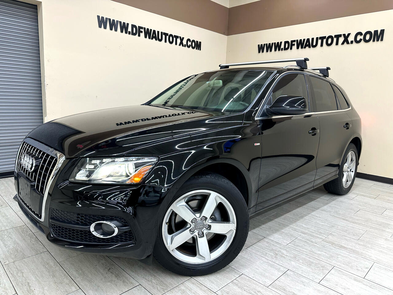 Vehicle image 1 of 44