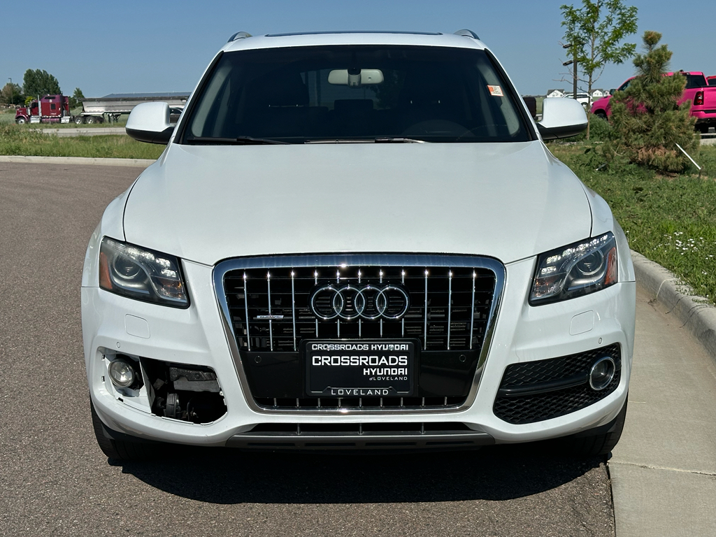 2012 Audi Q5 3.2L Premium Plus Image 2 of 33