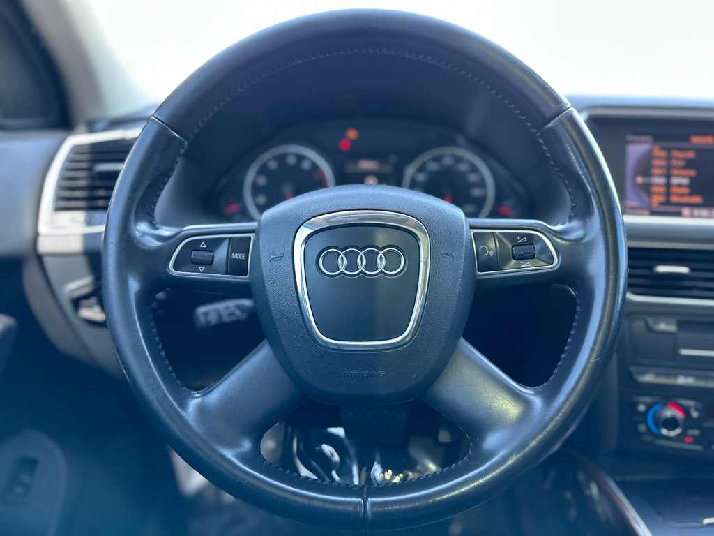2012 Audi Q5 3.2L Premium Plus Image 19 of 33