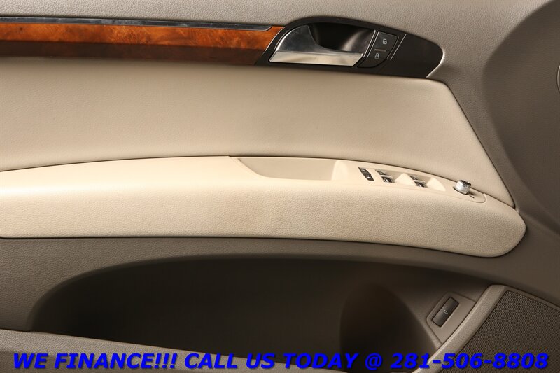 2012 Audi Q7 3.0T Premium Image 8 of 28